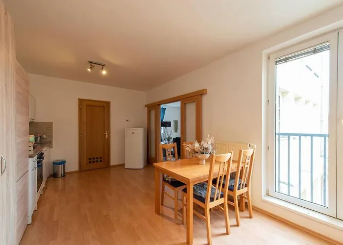 Crystal View * براتسيلافا